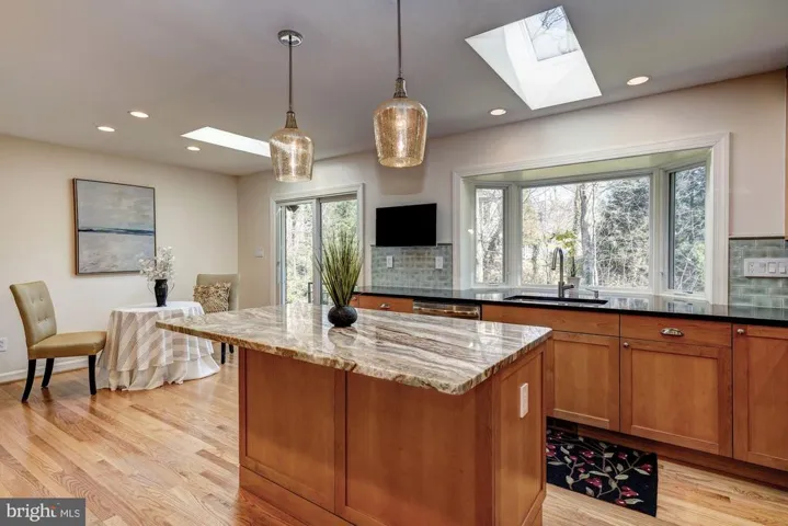 2605 Midway St, Falls Church, Virginia 22046