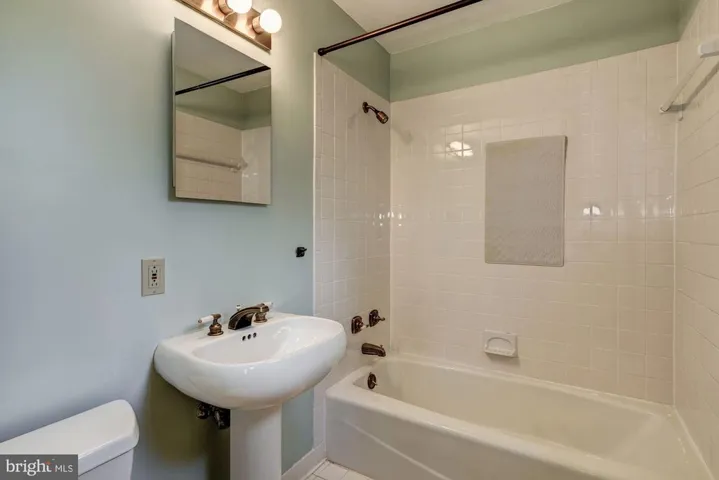 2605 Midway St, Falls Church, Virginia 22046
