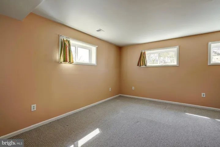 2605 Midway St, Falls Church, Virginia 22046