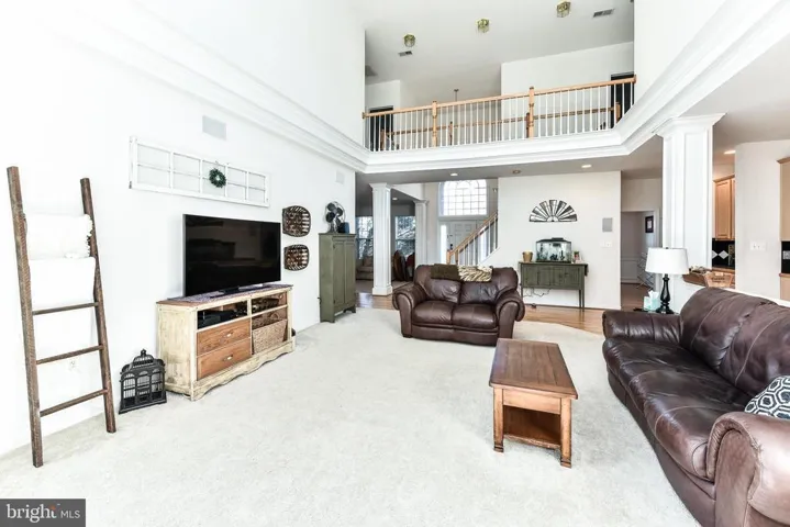 5051 Veronica Rd, Centreville, Virginia 20120