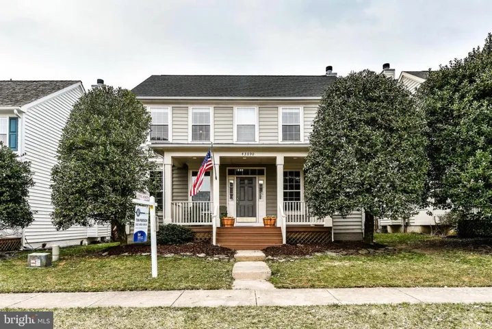 43090 Corcoran Ln, Chantilly, Virginia 20152