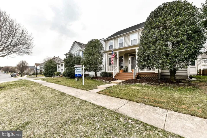 43090 Corcoran Ln, Chantilly, Virginia 20152