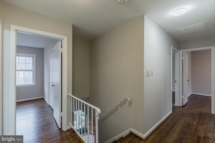 9407 Wallingford Dr, Burke, Virginia 22015