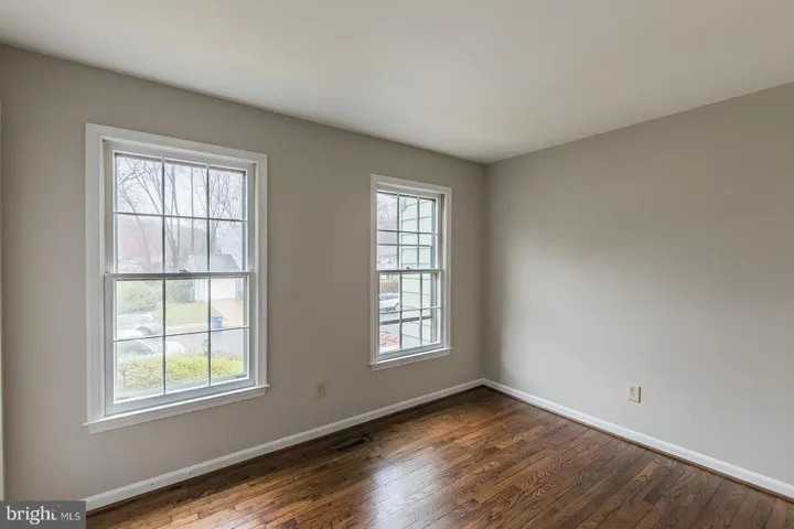 9407 Wallingford Dr, Burke, Virginia 22015