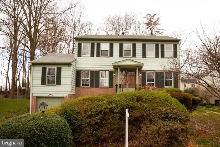 9407 Wallingford Dr, Burke, Virginia 22015