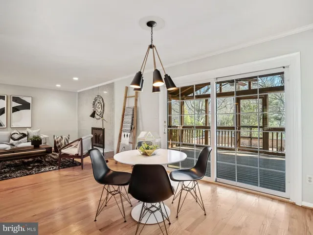 9138 Leghorn Pl, Fairfax, Virginia 22031