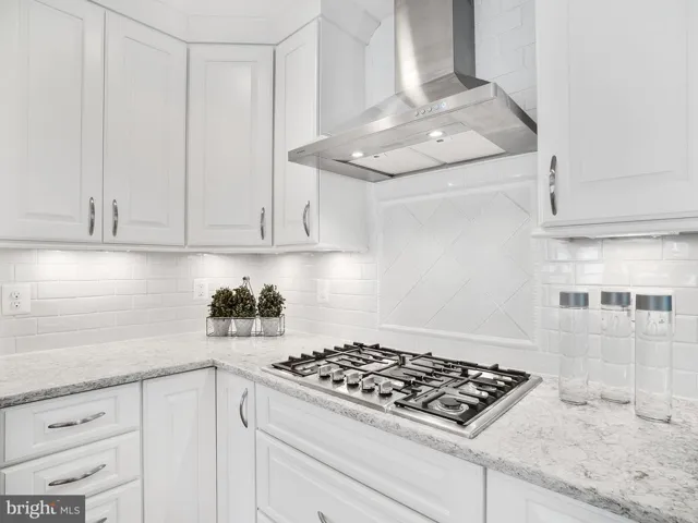 9138 Leghorn Pl, Fairfax, Virginia 22031
