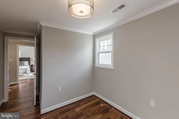 3101 4th St N, Arlington, Virginia 22201