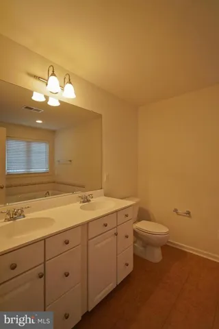 7981 Reserve Way, Vienna, Virginia 22182
