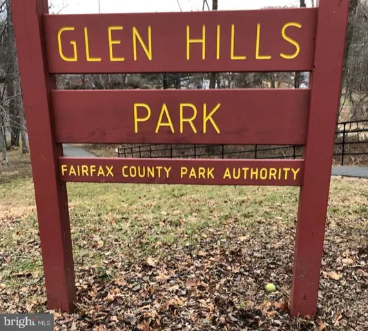 6211 Berlee Dr, Alexandria, Virginia 22312