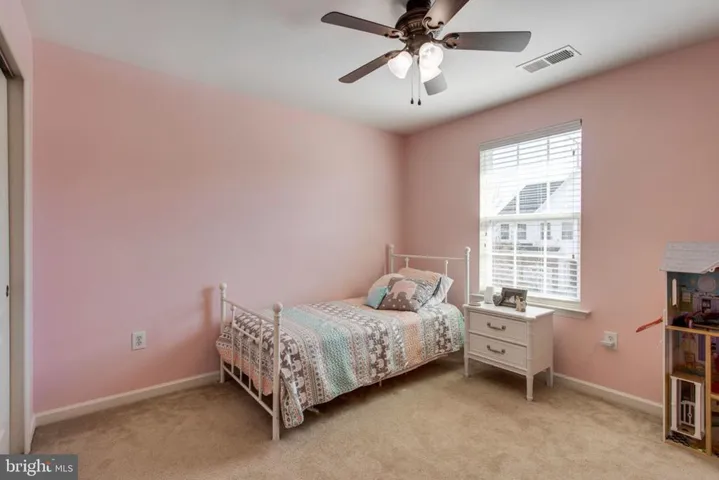 16828 Adrift Ct, Woodbridge, Virginia 22191