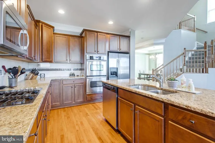 16828 Adrift Ct, Woodbridge, Virginia 22191