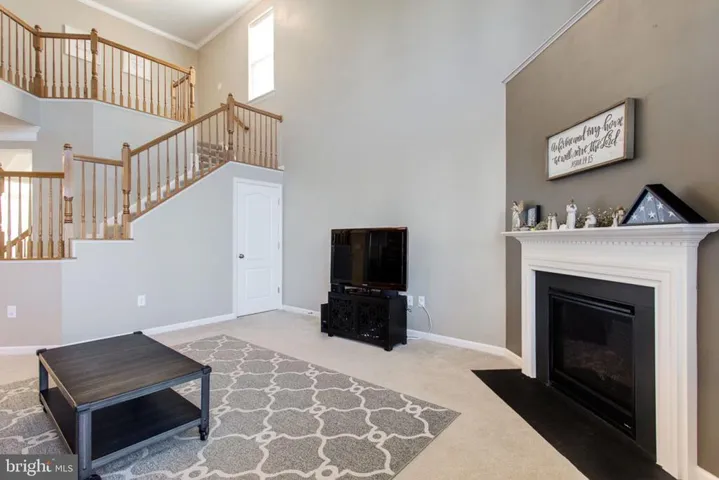16828 Adrift Ct, Woodbridge, Virginia 22191