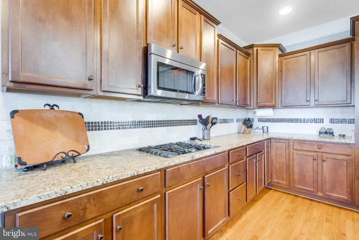 16828 Adrift Ct, Woodbridge, Virginia 22191
