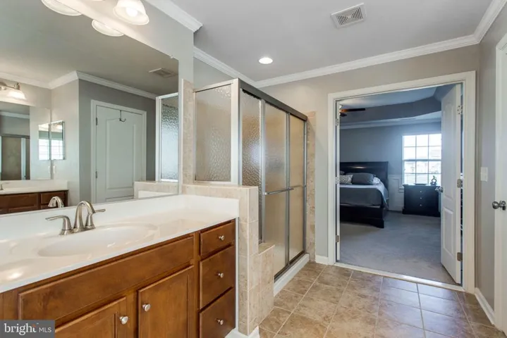 16828 Adrift Ct, Woodbridge, Virginia 22191