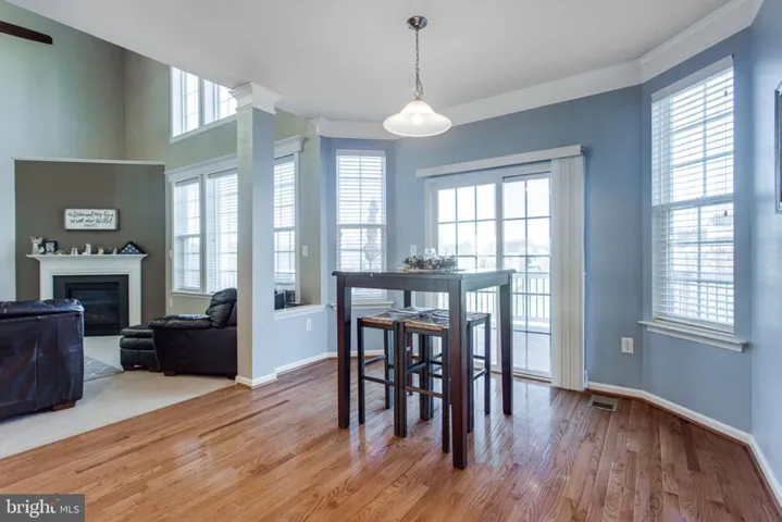 16828 Adrift Ct, Woodbridge, Virginia 22191