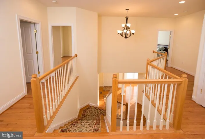 9198 Topaz St, Fairfax, Virginia 22031