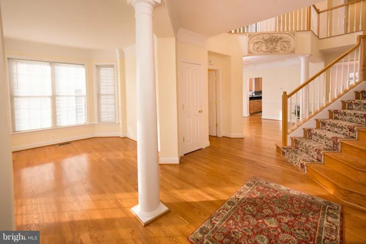 9198 Topaz St, Fairfax, Virginia 22031