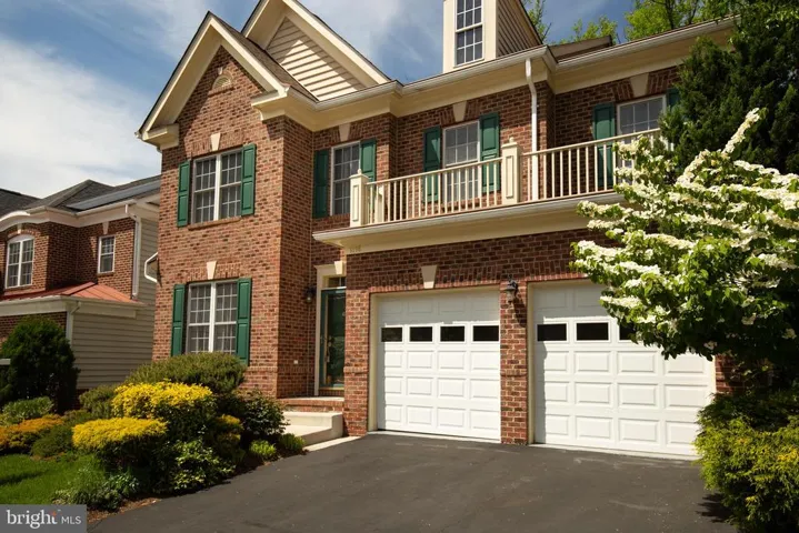 9198 Topaz St, Fairfax, Virginia 22031