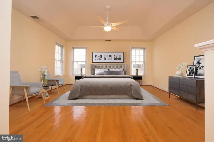 9198 Topaz St, Fairfax, Virginia 22031