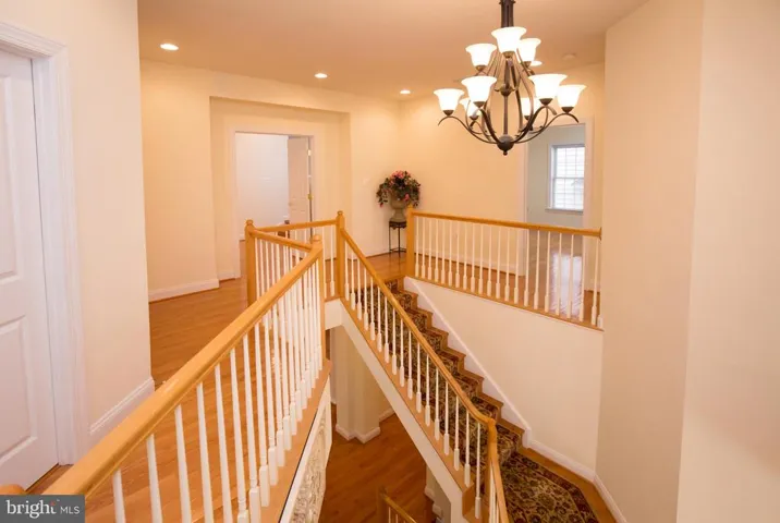 9198 Topaz St, Fairfax, Virginia 22031