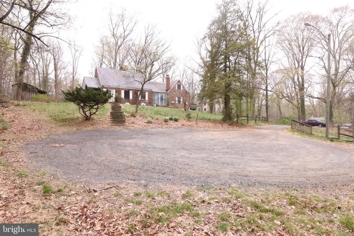 6116 Old Dominion, Mclean, Virginia 22101