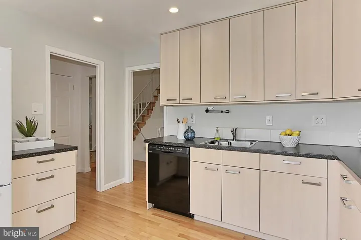 11854 Saint Trinians Ct, Reston, Virginia 20191