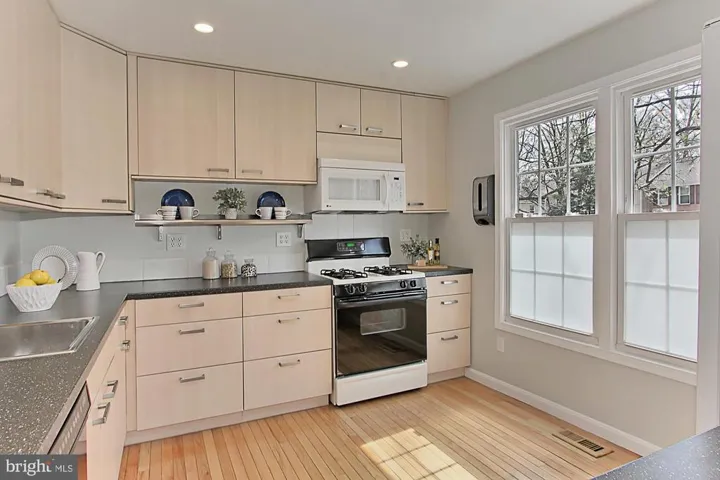 11854 Saint Trinians Ct, Reston, Virginia 20191
