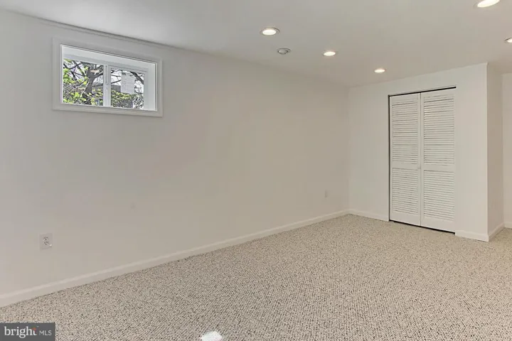11854 Saint Trinians Ct, Reston, Virginia 20191