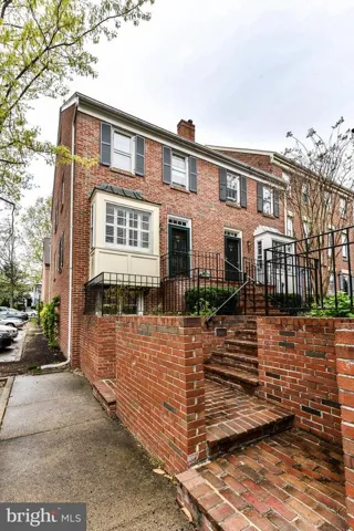 820 Bashford Ln, Alexandria, Virginia 22314
