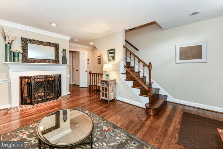 820 Bashford Ln, Alexandria, Virginia 22314