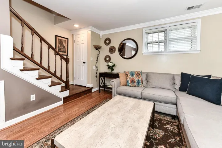 820 Bashford Ln, Alexandria, Virginia 22314