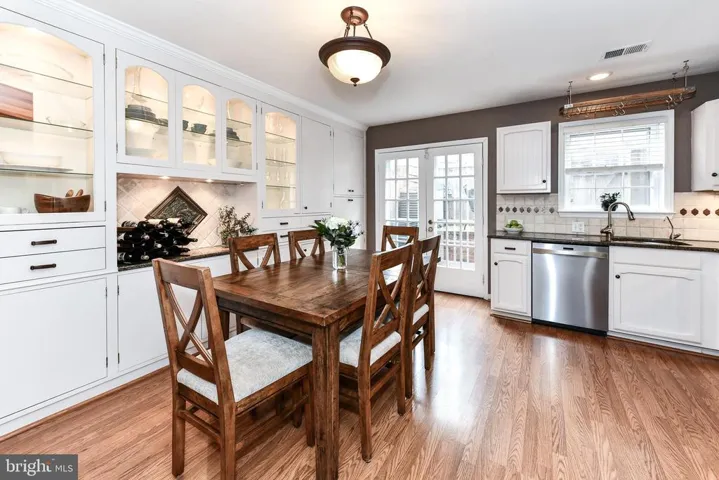 820 Bashford Ln, Alexandria, Virginia 22314