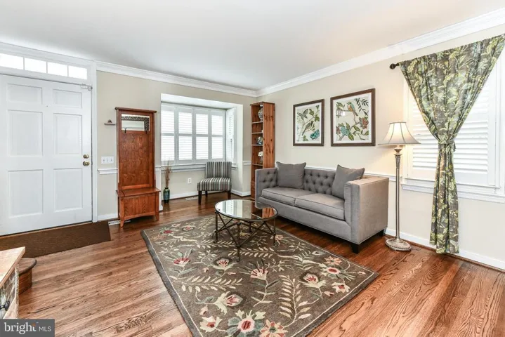 820 Bashford Ln, Alexandria, Virginia 22314