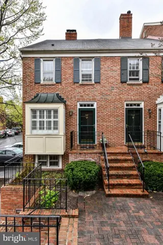 820 Bashford Ln, Alexandria, Virginia 22314