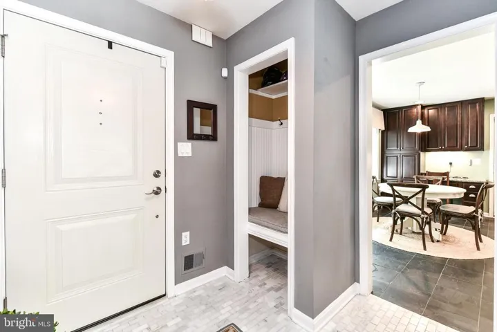 2412 Parkers Ln, Alexandria, Virginia 22306