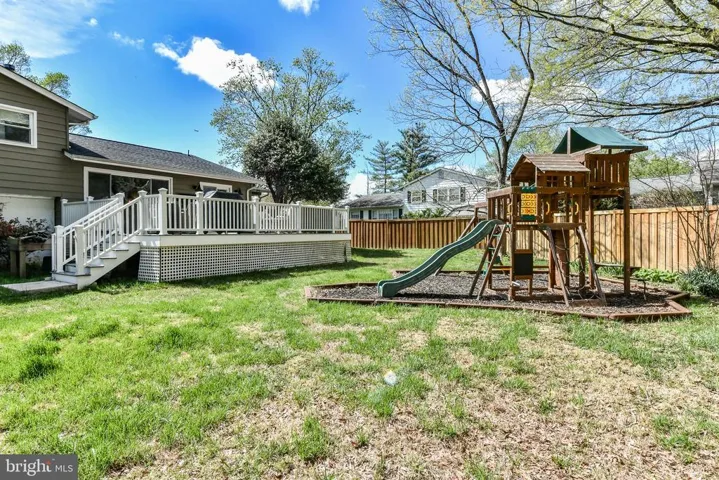 2412 Parkers Ln, Alexandria, Virginia 22306