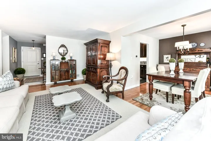 2412 Parkers Ln, Alexandria, Virginia 22306