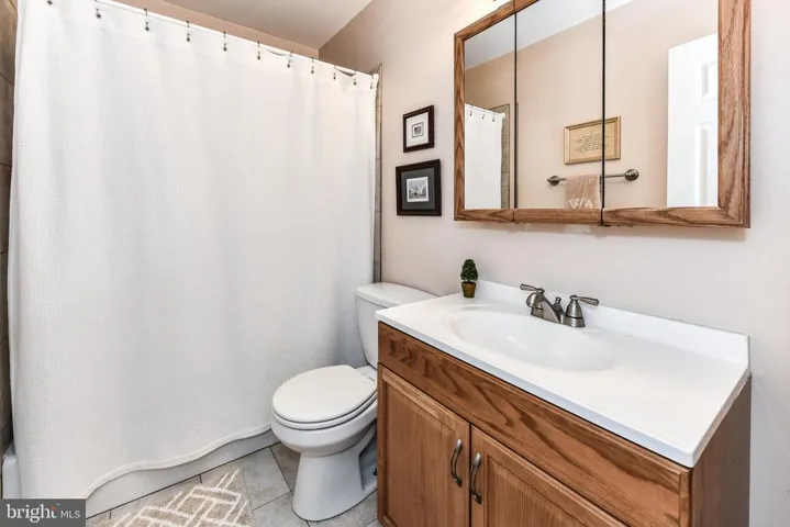 2412 Parkers Ln, Alexandria, Virginia 22306