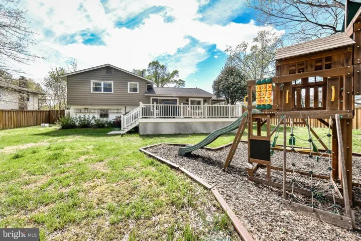 2412 Parkers Ln, Alexandria, Virginia 22306