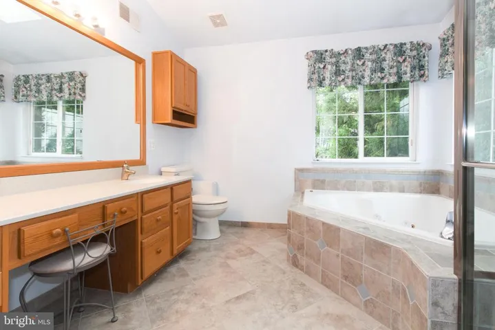9312 Brandon St, Manassas Park, Virginia 20111