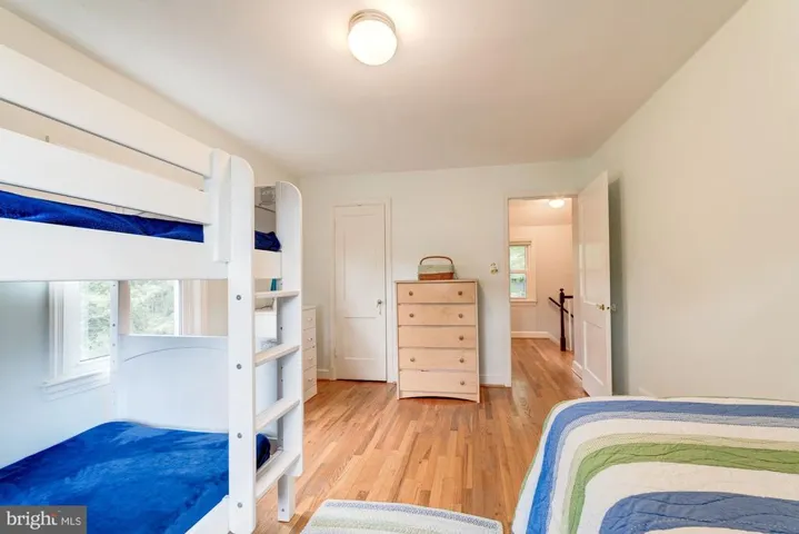 2427 N Roosevelt St, Arlington, Virginia 22207