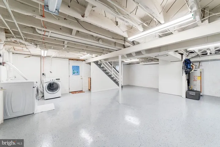2427 N Roosevelt St, Arlington, Virginia 22207