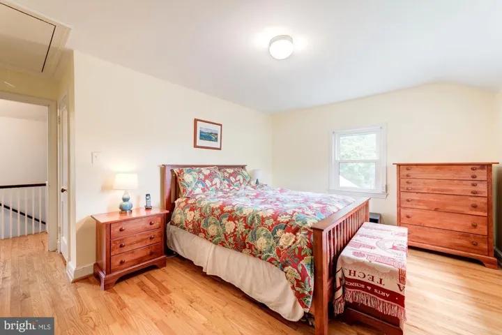 2427 N Roosevelt St, Arlington, Virginia 22207