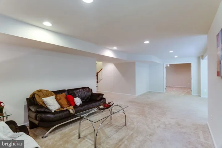 4613 Kling Dr. Dr, Alexandria, Virginia 22312