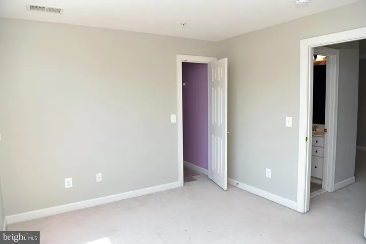 422 Ferdinand Day Dr, Alexandria, Virginia 22304