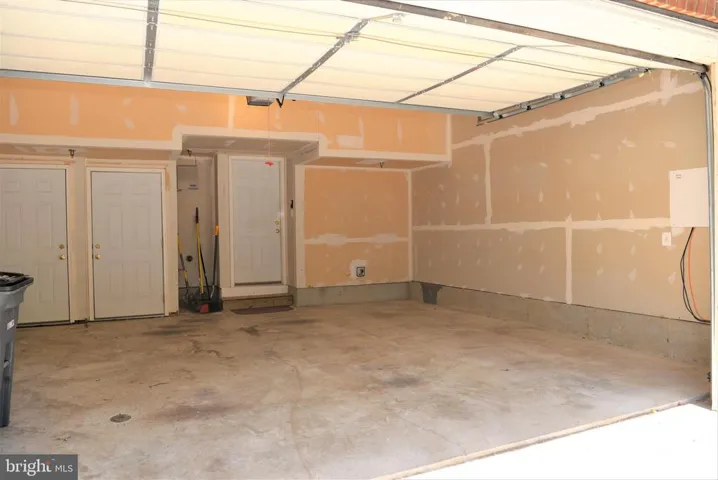 422 Ferdinand Day Dr, Alexandria, Virginia 22304
