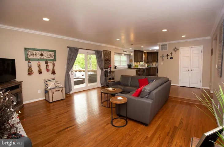 5624 Kemp Ln, Burke, Virginia 22015