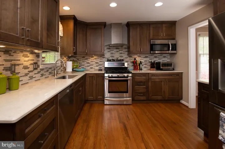 5624 Kemp Ln, Burke, Virginia 22015