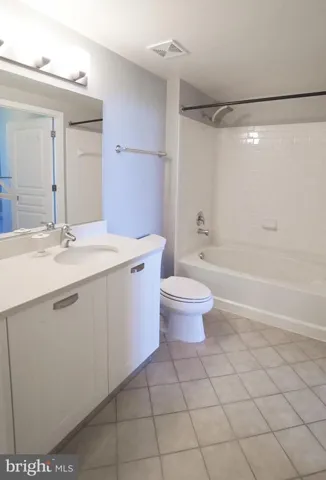 2451 Midtown Ave #1307, Alexandria, Virginia 22303